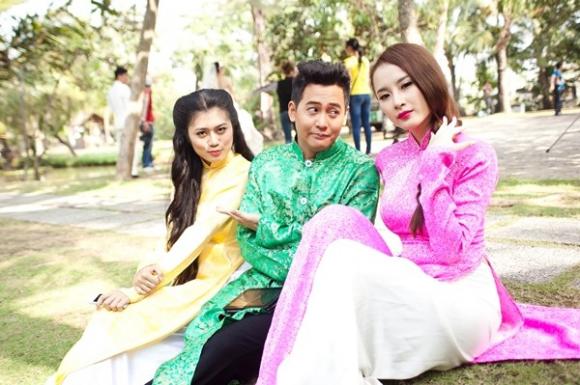 Angela Phương Trinh,Hương Giang Idol