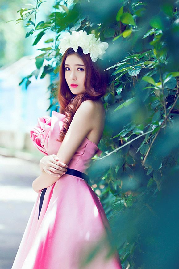 Lily Luta,Bạn gái Bùi Anh Tuấn,Nguyễn Thị Lượm