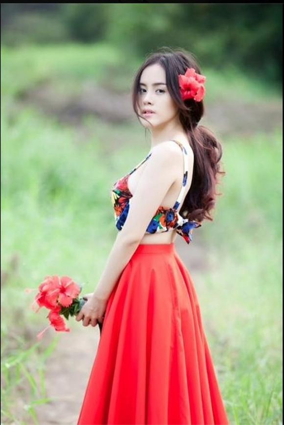 Bà Tưng,Huyền Anh