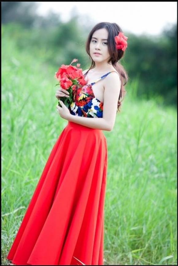Bà Tưng,Huyền Anh