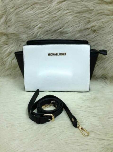 Michael Kors Selma,Hương Giang,Pha Lê,Hàng Fake