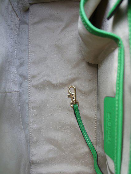 Michael Kors Selma,Hương Giang,Pha Lê,Hàng Fake