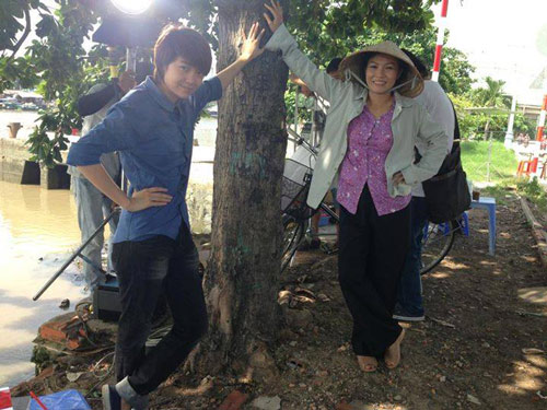 Minh Hằng,Lương Mạnh Hải,Vừa đi vừa khóc,đạo diễn Vũ Ngọc Đãng