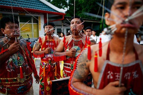 Chuyện lạ 4 phương,Chuyện lạ thế giới,Phi thường,Chuyện lạ có thật,Chuyện lạ khó tin