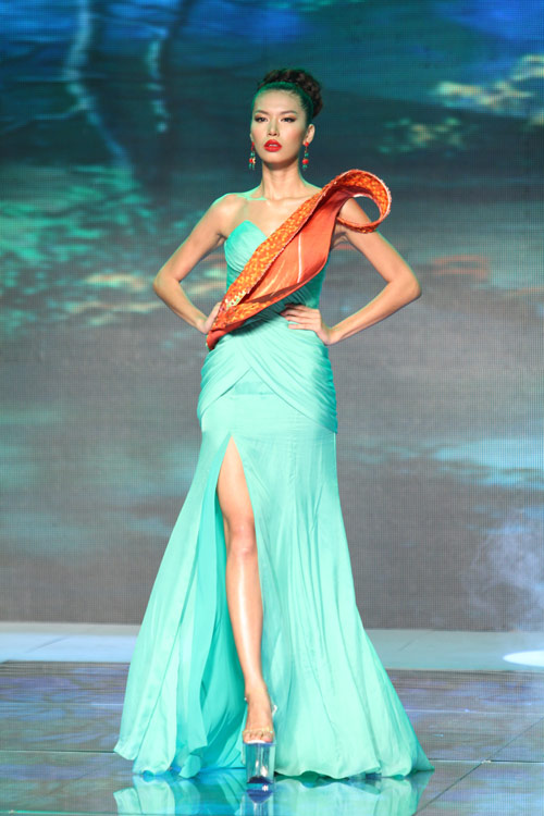 Siêu mẫu Việt Nam 2013,Hoàng My,Siêu mẫu Lan Khuê