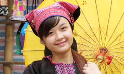 cô gái H'Mông, lấy chồng, Bỉ,  Lò Thị Mai, nói tiếng Anh như gió