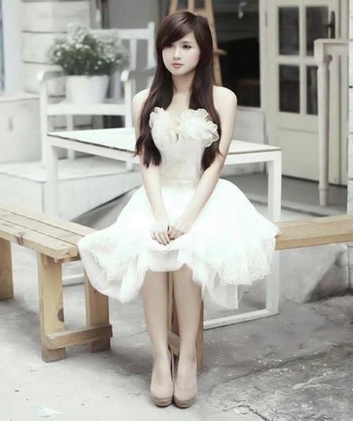 Uyên Linh,Hiền Thục,Hồng Nhung,Đoan Trang,Tâm Tít