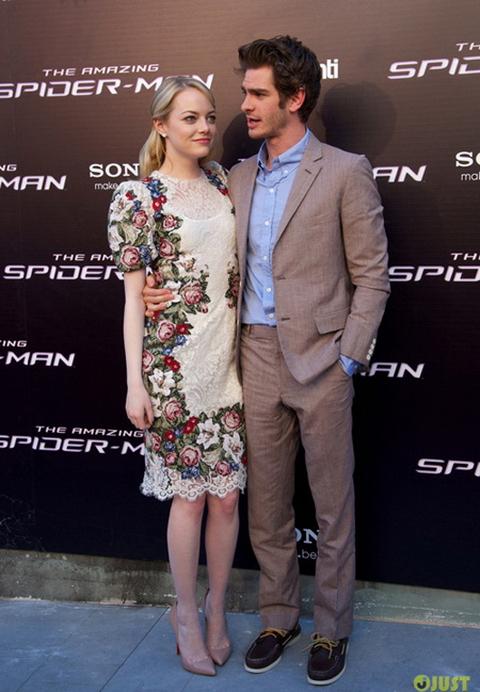 Miranda Kerr,Brad Pitt,Angelina Jolie,David Beckham,Victoria Beckham,Orlando Bloom