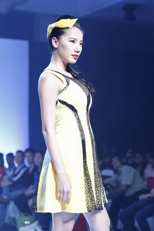 Làng mẫu việt,Hoàng Yến,Ngọc Quyên,Ngọc Trinh,Hồng Quế