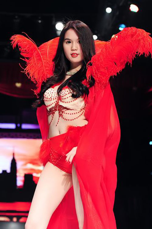 Làng mẫu việt,Hoàng Yến,Ngọc Quyên,Ngọc Trinh,Hồng Quế