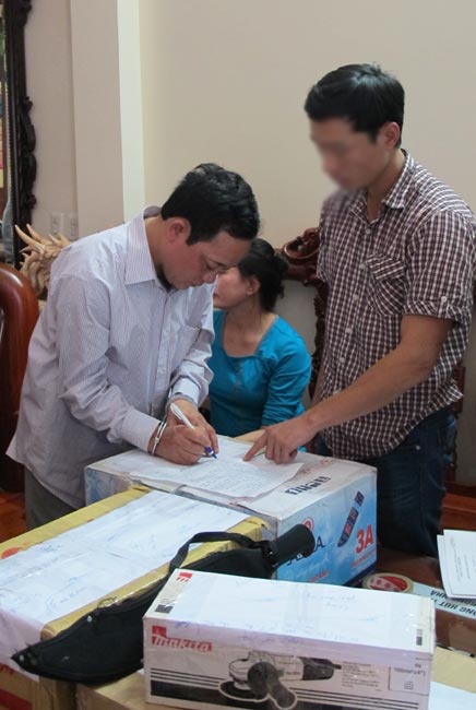 nhà ngoại cảm,Cậu Thủy,Nguyễn Văn Thủy