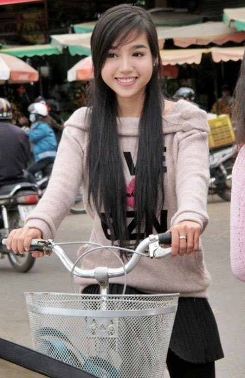 Ngọc Trinh,Lý Nhã Kỳ,Andrea,Elly Trần