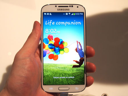 HTC one Mini,LG Optimus G,Samsung Galaxy S4,LG Optimus G Pro,Nokia Lumia 925