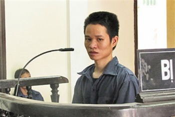 Yêu râu xanh,Cưỡng hiếp,Hiếp dâm trẻ em,Hiếp dâm em họ