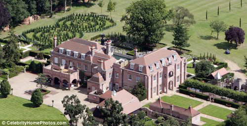Cung điện Beckingham Palace,David Beckham,Victoria Beckham