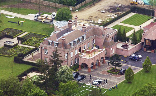 Cung điện Beckingham Palace,David Beckham,Victoria Beckham