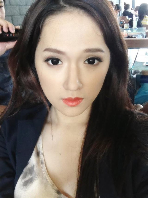 Hương giang Idol,Người đẹp chuyển giới,Ca sĩ chuyển giới