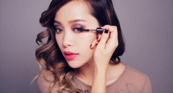 Hướng dẫn makeup,đẹp,trang điểm,thời thượng,quý phái,hồng đào,chuyển mầu,đôi mắt,quý cô,làm đẹp