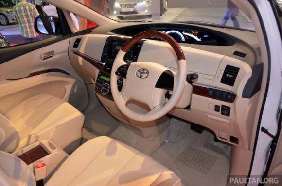 Toyota Previa,Toyota,Previa,Kuala Lumpur 2013