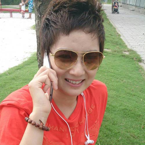 Thúy Vinh,Thúy Vinh và chồng,Con trai Thúy 