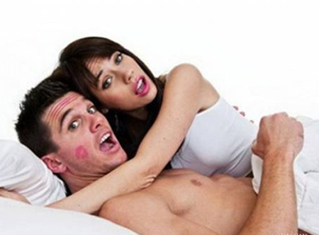 Chồng ngoại tình,Tình yêu,Cuộc sống vợ chồng,Chồng cặp bồ,Bắt gặp chồng trong nhà nghỉ