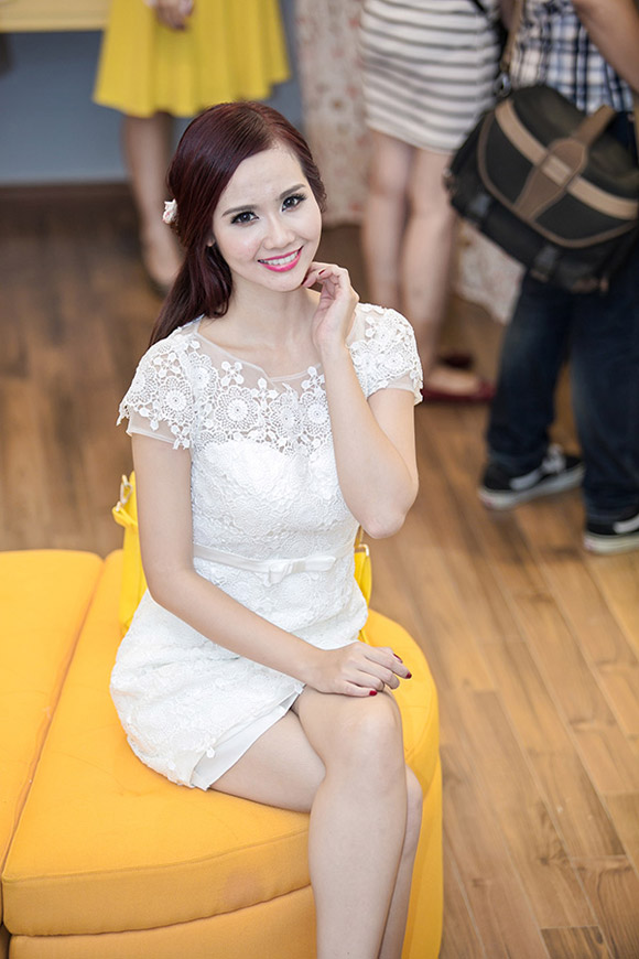 Ngọc Hân,Cao Thái Sơn,Huyền Lizzie,Á hậu Thùy Trang