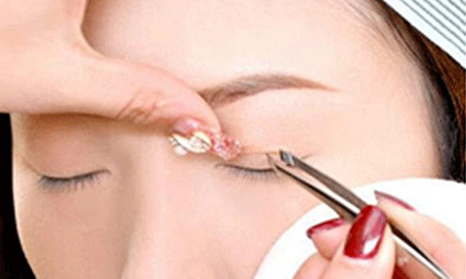 loại bỏ bọng mắt, chăm sóc mắt, cách loại bỏ quầng thâm
