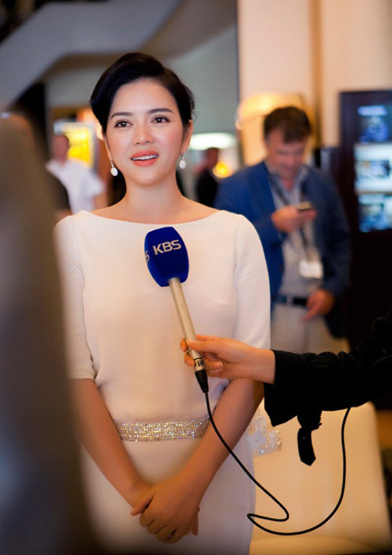 Mỹ nhân việt,Sao việt xuất ngoại,Lý Nhã Kỳ,Trương Thị May