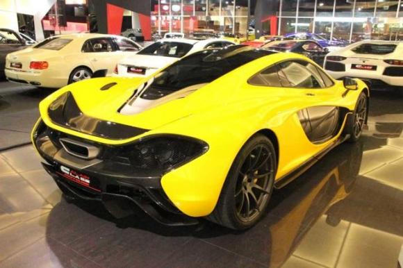 McLaren P1,Al Ain Class Motors,Showroom siêu xe,Showroom,siêu xe