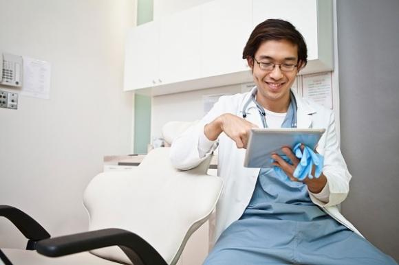 công sở,phụ nữ,đàn ông,công việc,nghề nghiệp,vất vả,doanh nhân,gia đình,bác sĩ