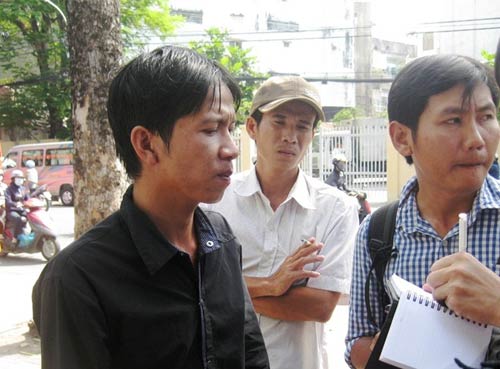 Bắt cóc trẻ em,Giết trẻ em,Ném trẻ em xuống ao,Án mạng thương tâm