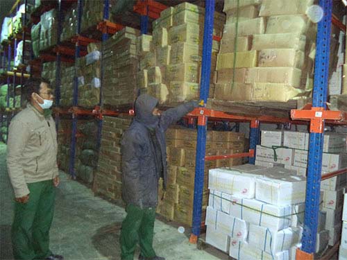 Thực phẩm bẩn,Thịt bò ngoại hết date,Thịt hết hạn sử dụng