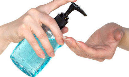 nước rửa tay, nước rửa tay khô, tác hại của nước rửa tay khô, rửa tay khô nguy hiểm