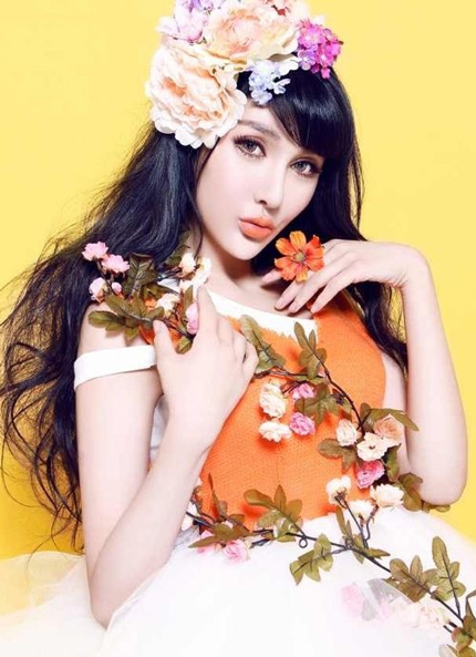 Dai Beiqi,Siêu mẫu có gương mặt như búp bê,Ảnh sao