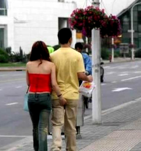 Lối sống trẻ,yêu nơi công cộng,giới trẻ ngày nay
