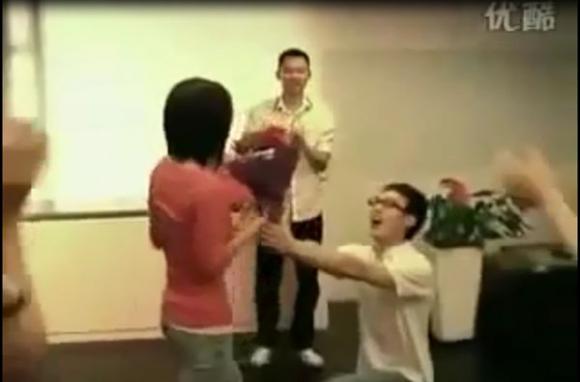 Cư dân mạng,cộng đồng mạng,Tỏ tình bằng điện thoại
