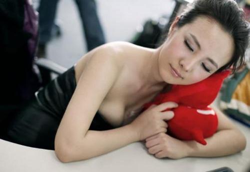 hot girl công sở,Cư dân mạng,Cộng đồng mạng