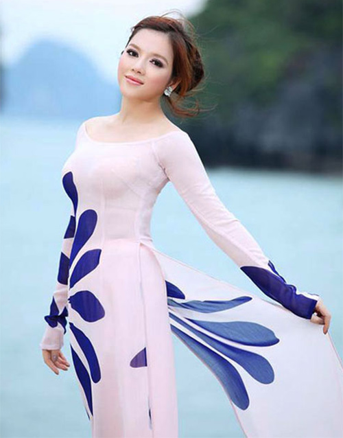 Lý nhã kỳ 2013,Đại sứ Du lịch Việt Nam 2012,Diễn viên Lý nhã kỳ