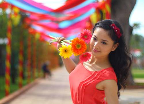 Diễn viên Lan Phương,Lan Phương 2013,Đại sứ du lịch 2013,Lý Nhã Kỳ 2013