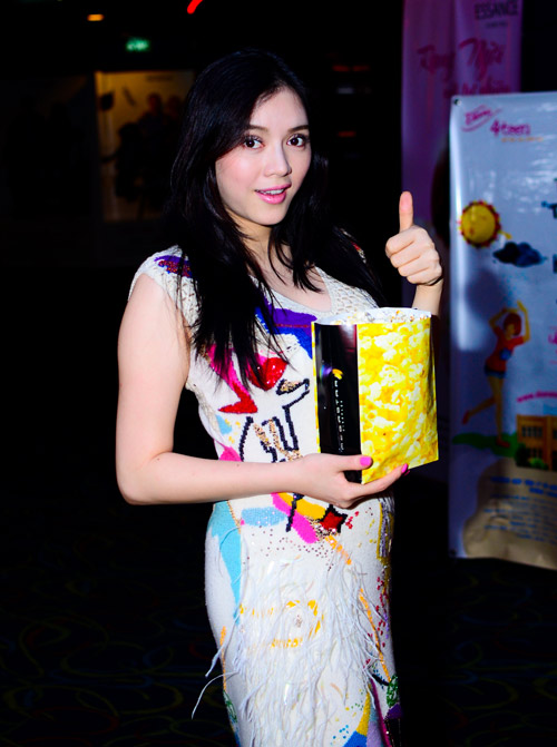Chân dài việt,Showbiz việt,Hồ ngọc Hà 2013,Ngô Thanh Vân 2013