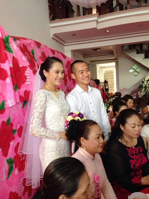 Showbiz Việt,Mỹ Nhân Việt,Tăng Thanh Hà 2013,Ca sĩ Mỹ Tâm,Hoa Hậu Ngọc Hân,Siêu mẫu Ngọc Thạch