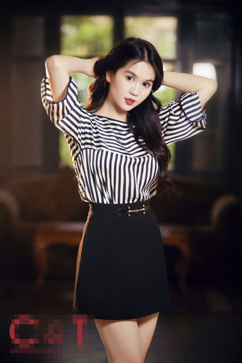 Thời trang sao việt,Thời trang sao,trào lưu sọc đen trắng,Ngọc Trinh 2013,Siêu mẫu Thanh Hằng