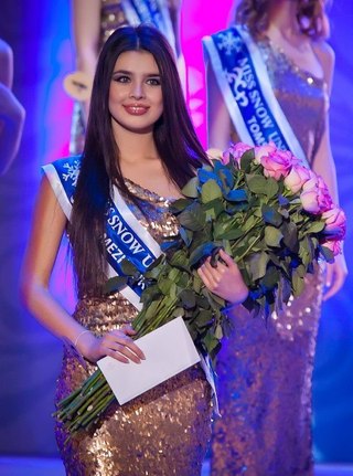 Elmira Abdrazakova,Hoa hậu Nga 2013,Hoa hậu thế giới