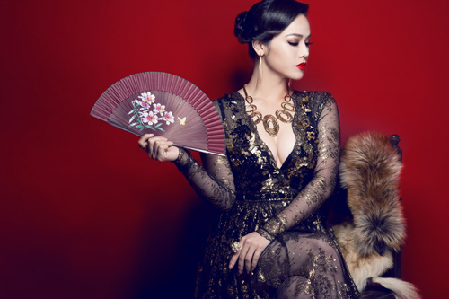 Ca sĩ Nhật Kim Anh,Nhật Kim Anh 2013,Long thành cầm giả ca