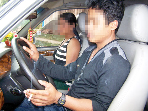 Làng Vi Rin,người Xê Đăng,Làng chơi ngông