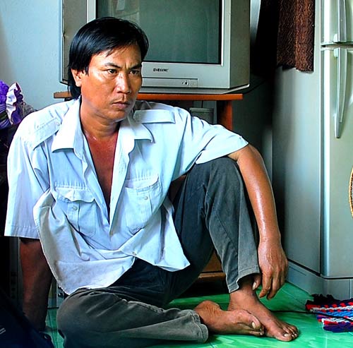 Hào Anh,Vụ tra tấn dã man bé Hào Anh,Hào Anh ăn trộm,Bạo hành trẻ em