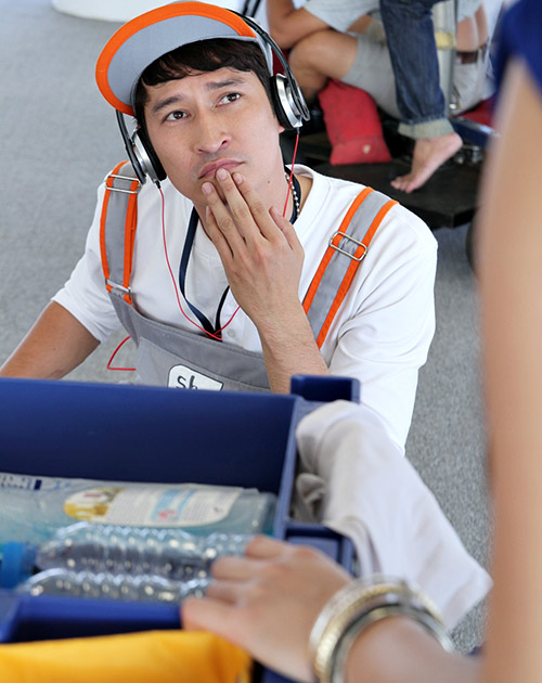 Váy Hồng Tầng 24,Huy Khánh 2013,Diễm My 9x