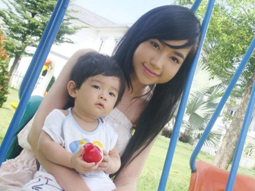 Elly Trần 2013,Hot girl Elly Trần,Elly Trần khoe ngực,Ảnh đẹp Elly Trần