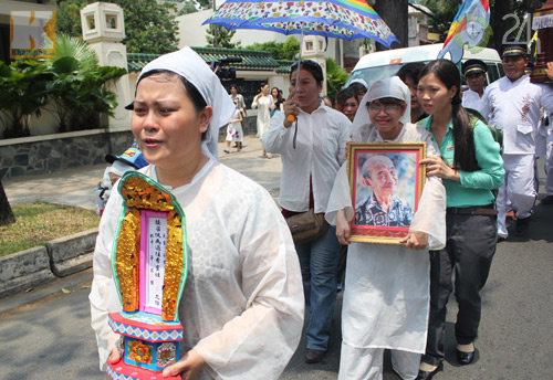 NSƯT Hồ Kiểng,NSƯT Hồ Kiểng qua đời,NSƯT Hồ Kiểng 2013