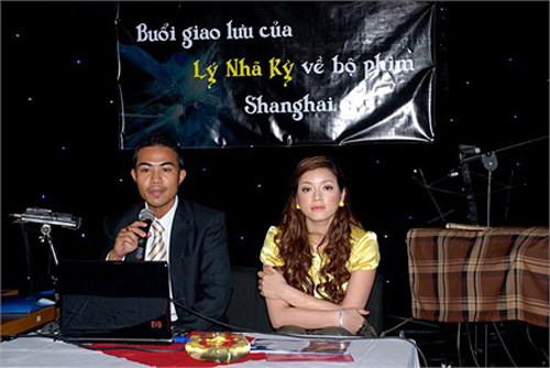 Lý nhã kỳ 2013,Đại sứ Du lịch Việt Nam 2012,Diễn viên Lý nhã kỳ,Scandal Lý Nhã Kỳ